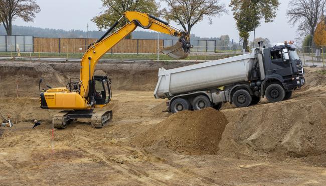 Schaufelbagger Erdarbeiten und Aushub